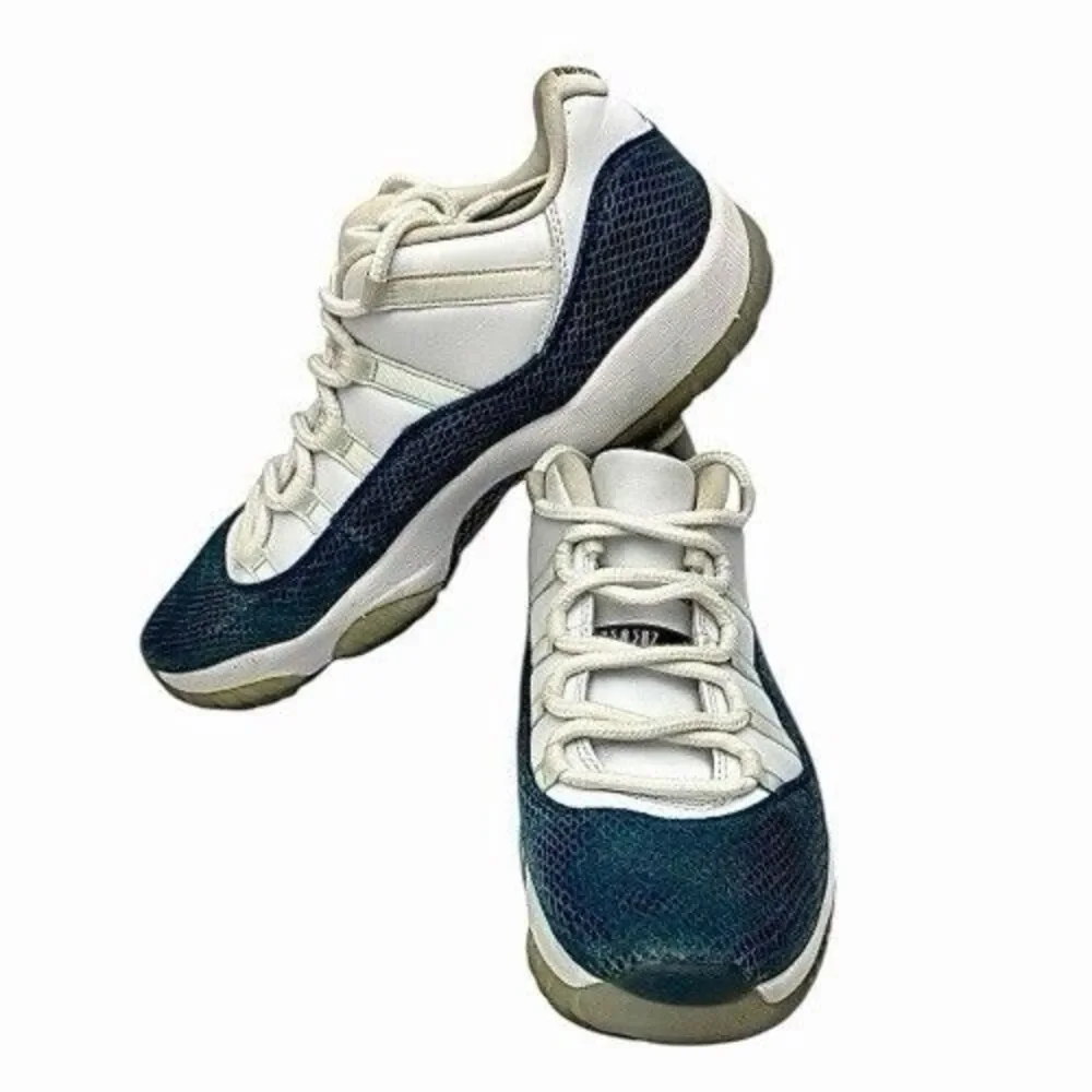 Nike Air Jordan 11 Retro Low Midnight Navy Men’s 10.5 CD6846-102